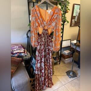 Petal and Pup Frida Long Sleeve Maxi Dress